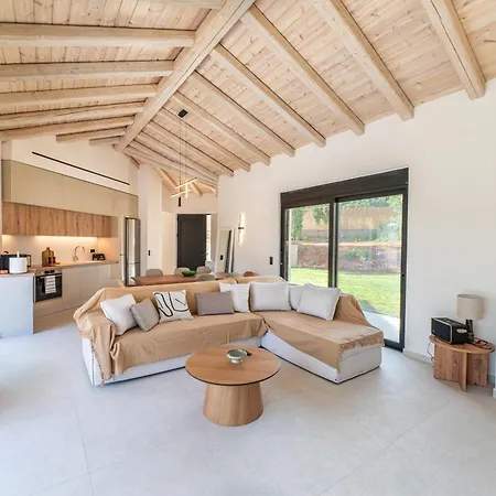 Danai Villa Gouvia