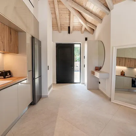 别墅 Danai 古维亚