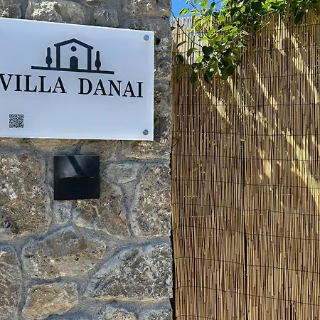 Danai