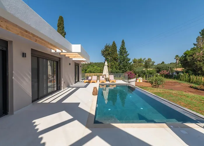 Danai Villa *