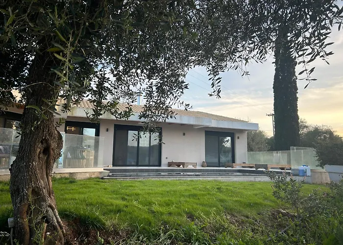 Danai * גאוביה